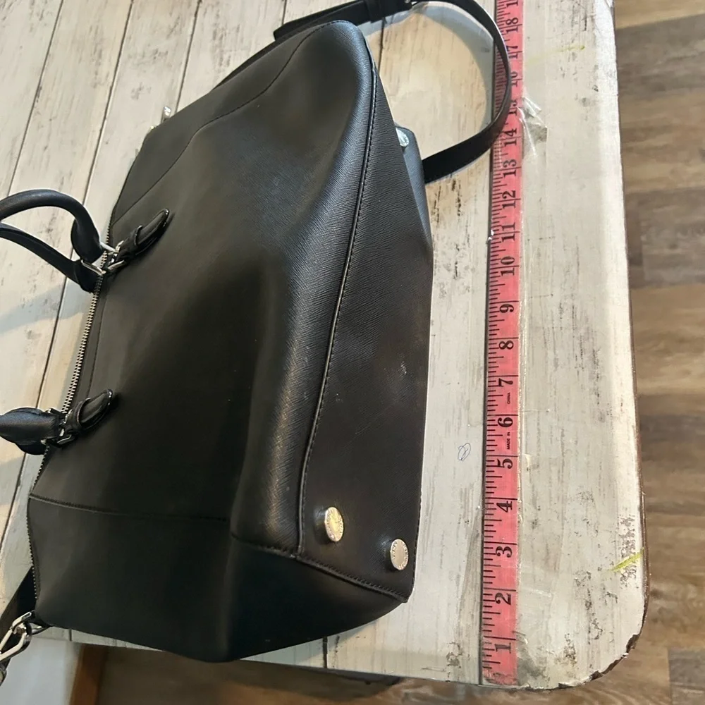 Michael Kors Nero Black and silver Purse with crossbody strap